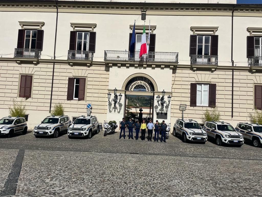 Si rinnova il parco auto della Polizia Provinciale: sei nuove Jeep Renegade