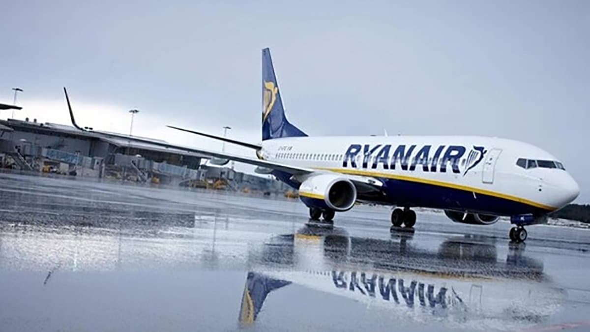 La Calabria spicca il volo con Ryanair: 15 nuove rotte da Lamezia e Crotone