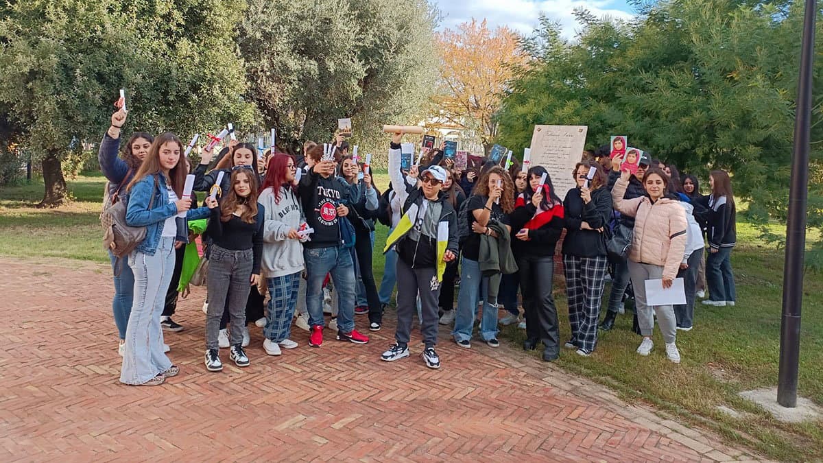 I ragazzi dell’Istituto Palma di Co-Ro riscoprono con entusiasmo il piacere della lettura