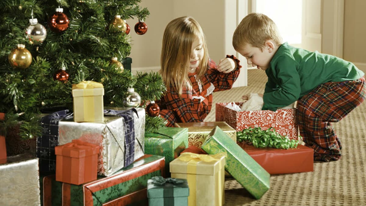 Per Natale è fondamentale acquistare giocattoli sicuri: ecco le indicazioni