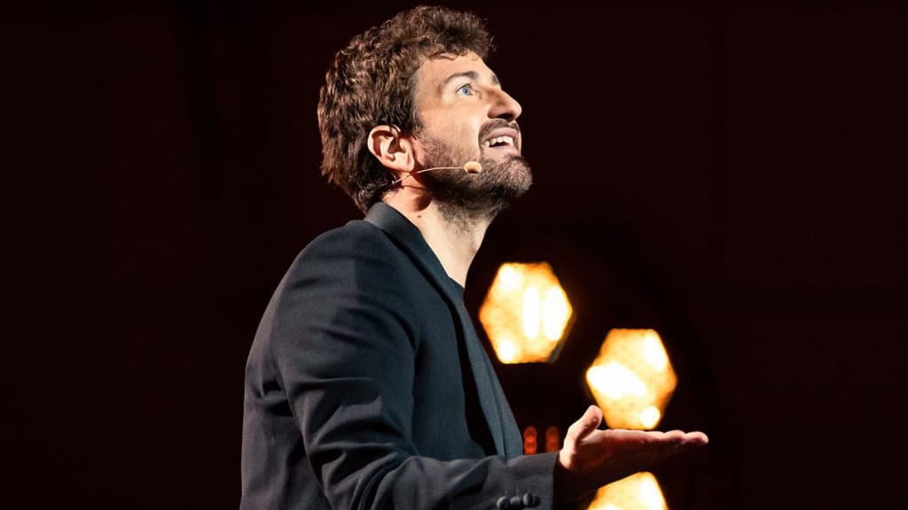 "Extra libertà live tour" di Alessandro Siani farà tappa a Corigliano-Rossano