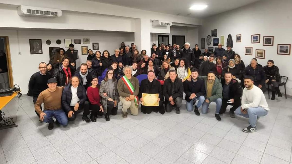 Calopezzati conferisce la cittadinanza onoraria a don Nicola Alessio