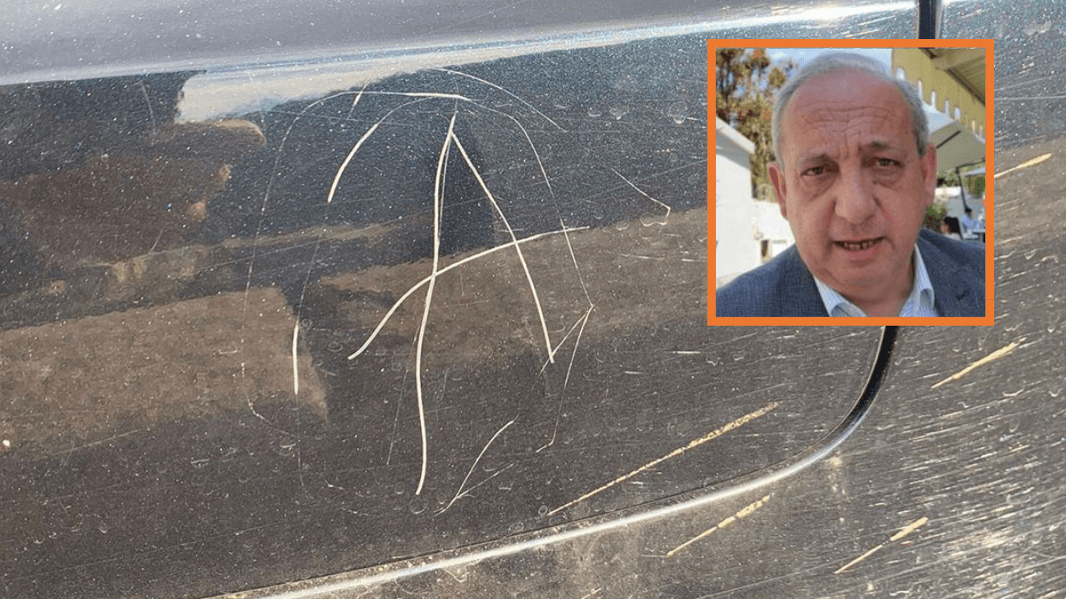 Uno strano graffio sull'auto dell'ex deputato Dima. Una "firma anarchica?": la denuncia