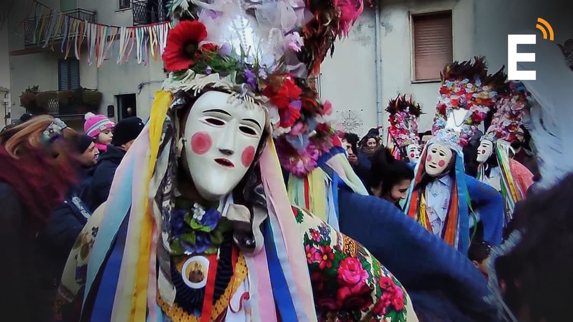 Il carnevale ad Alessandria del Carretto e l'antico rito delle Połëcënellë Bielle