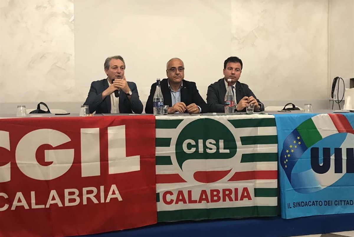 Il Ministro della Pubblica amministrazione Zangrillo in Calabria: le proposte dei sindacati