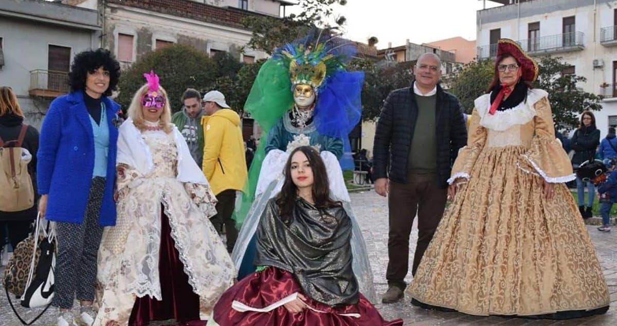 Il Carnevale di Trebisacce è stato un connubio di gioia, partecipazione e condivisione