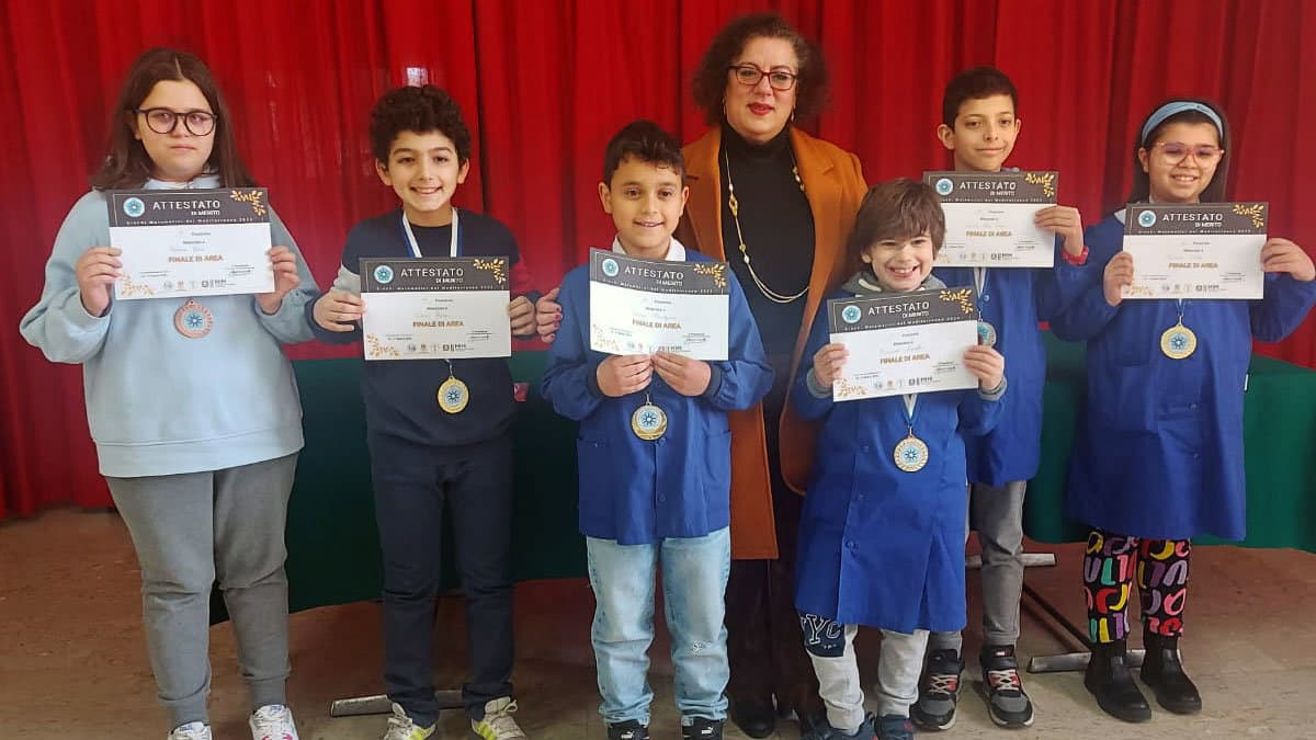 Giochi Matematici del Mediterraneo 2023: l’IC Rossano 3 vola a Palermo!