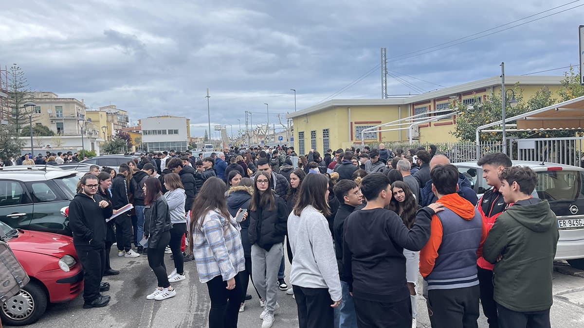 Sicurezza all’Aletti, prova di evacuazione per i plessi di Oriolo e Trebisacce