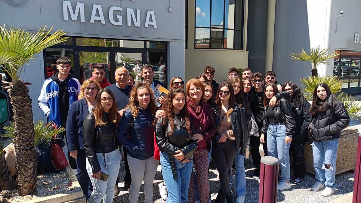 Progetto “Digital Green”, i ragazzi dell’Aletti all’Unical per parlare di clima e futuro