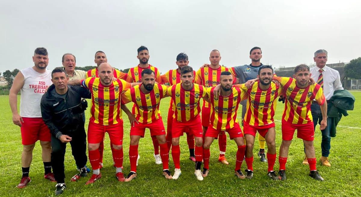 Trebisacce Calcio vola in promozione: l’intera la città in festa