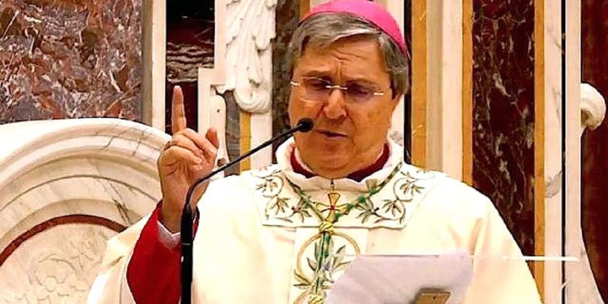 Il monito di Monsignor Francesco Savino dopo le intimidazioni ai cantieri della Statale 106