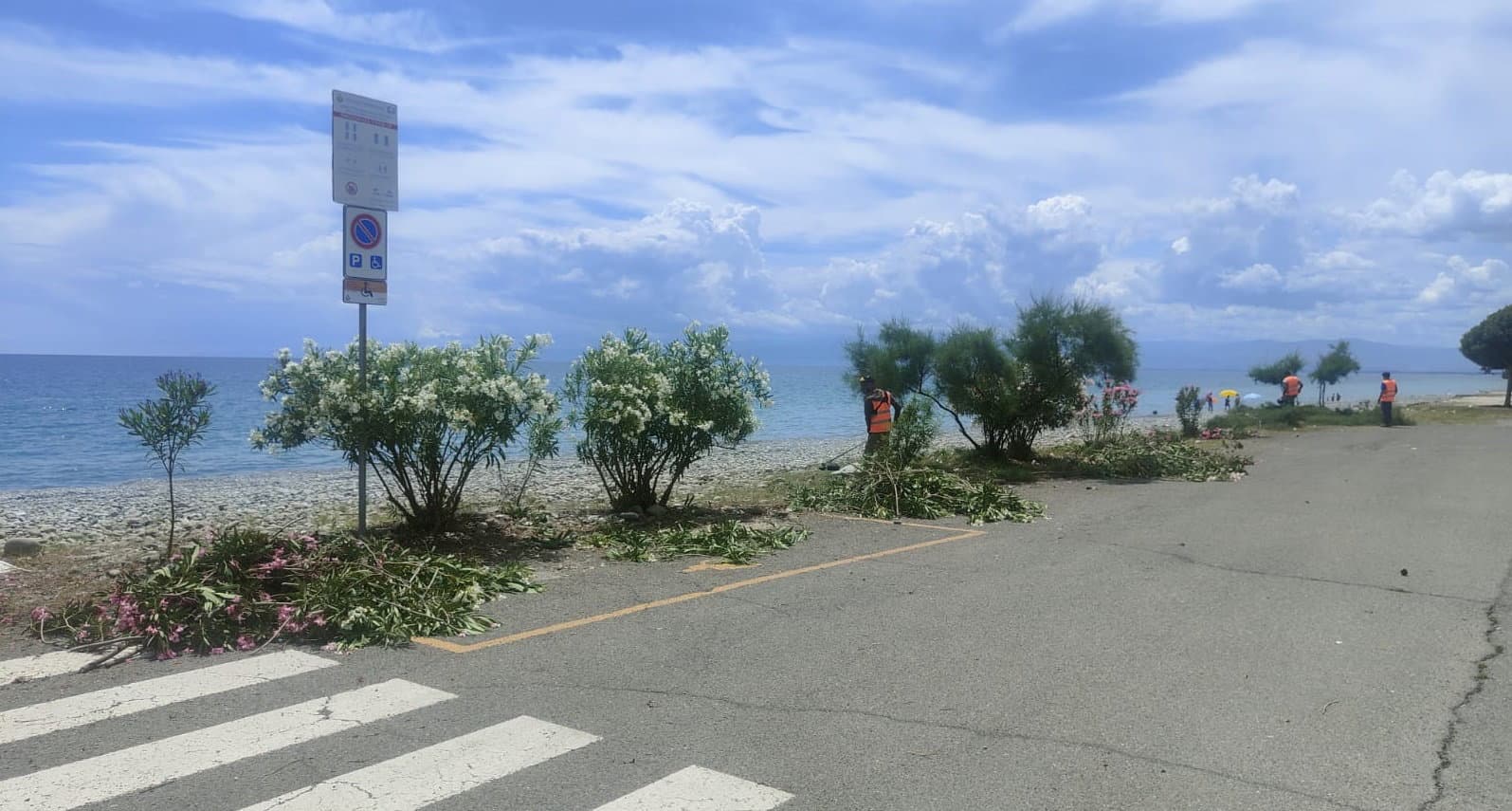 Trebisacce, spiagge sicure e accoglienti, bonifiche in corso