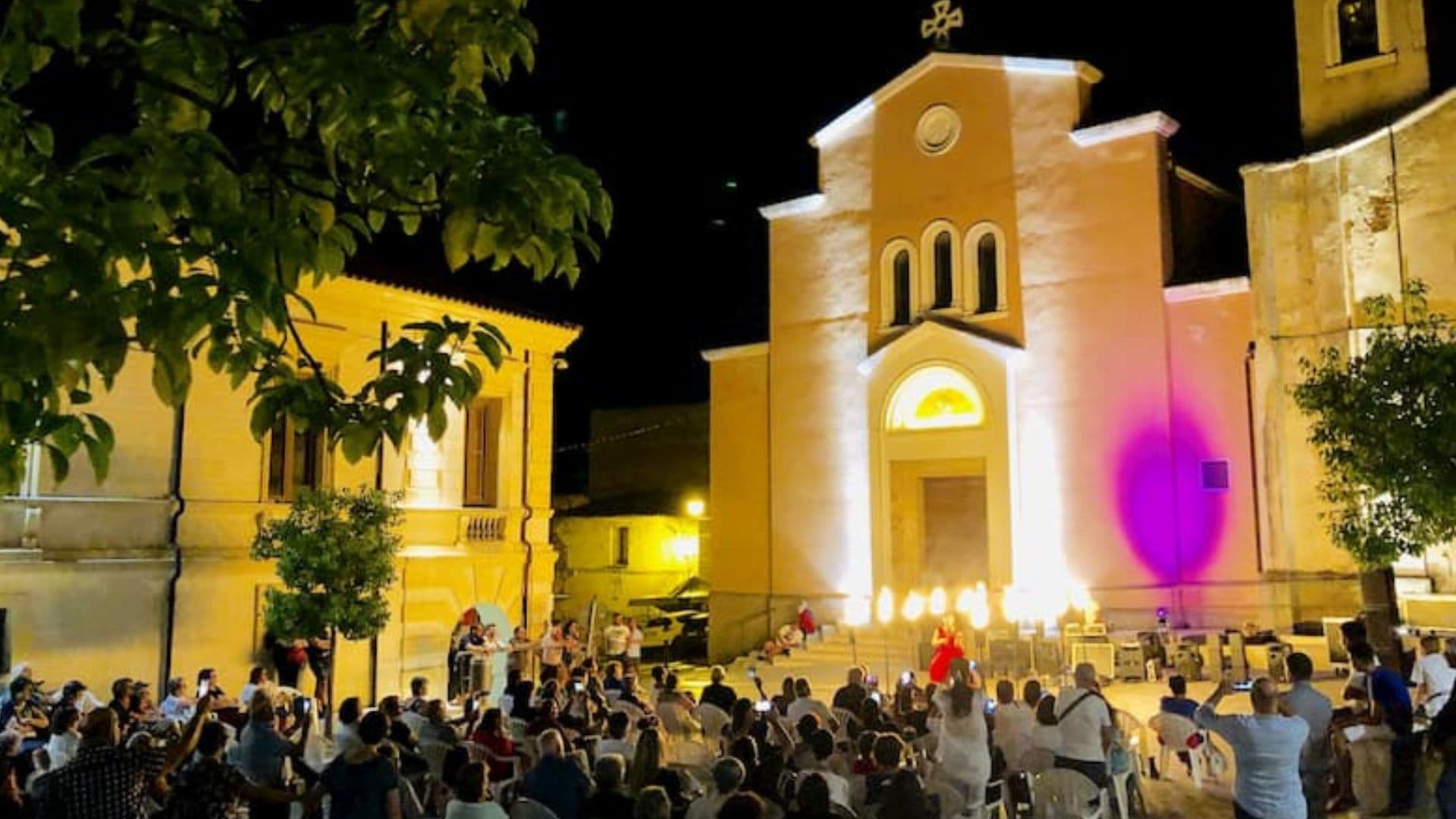 Vaccarizzo Albanese: piazza Scura diventa isola pedonale per la sicurezza dei più piccoli