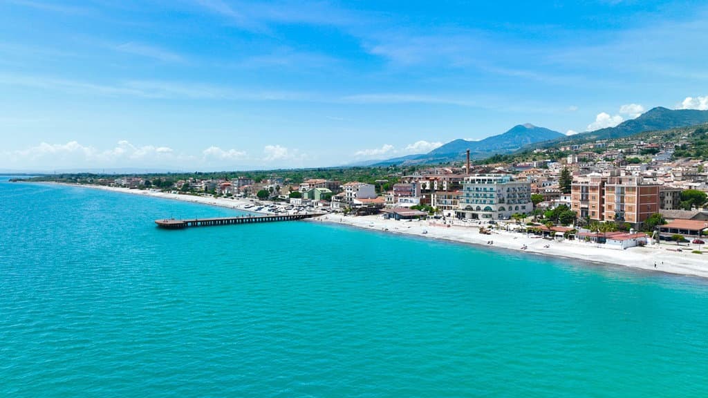 Tutela del mare, installati i dissuasori strascico a Trebisacce