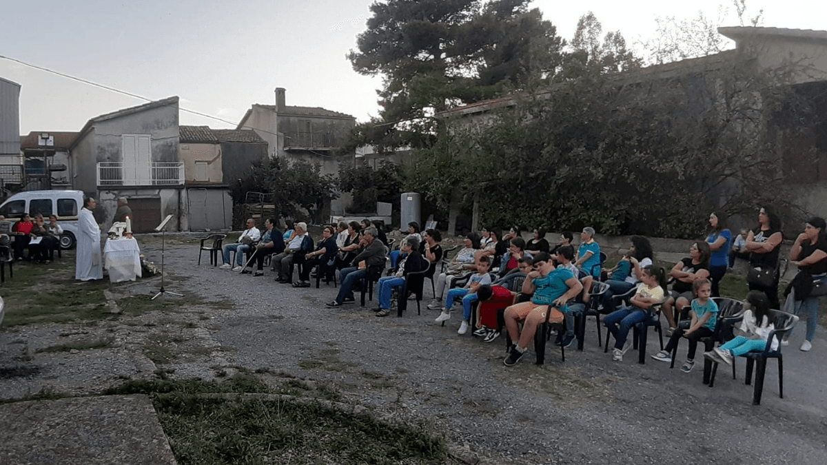 A Scala Coeli tutti uniti per festeggiare la Festa dei nonni, pilastri preziosi della famiglia