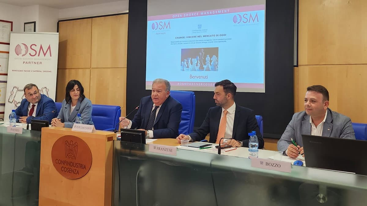A Cosenza il seminario “Change: vincere nel mercato di oggi” con i giovani imprenditori di Confindustria