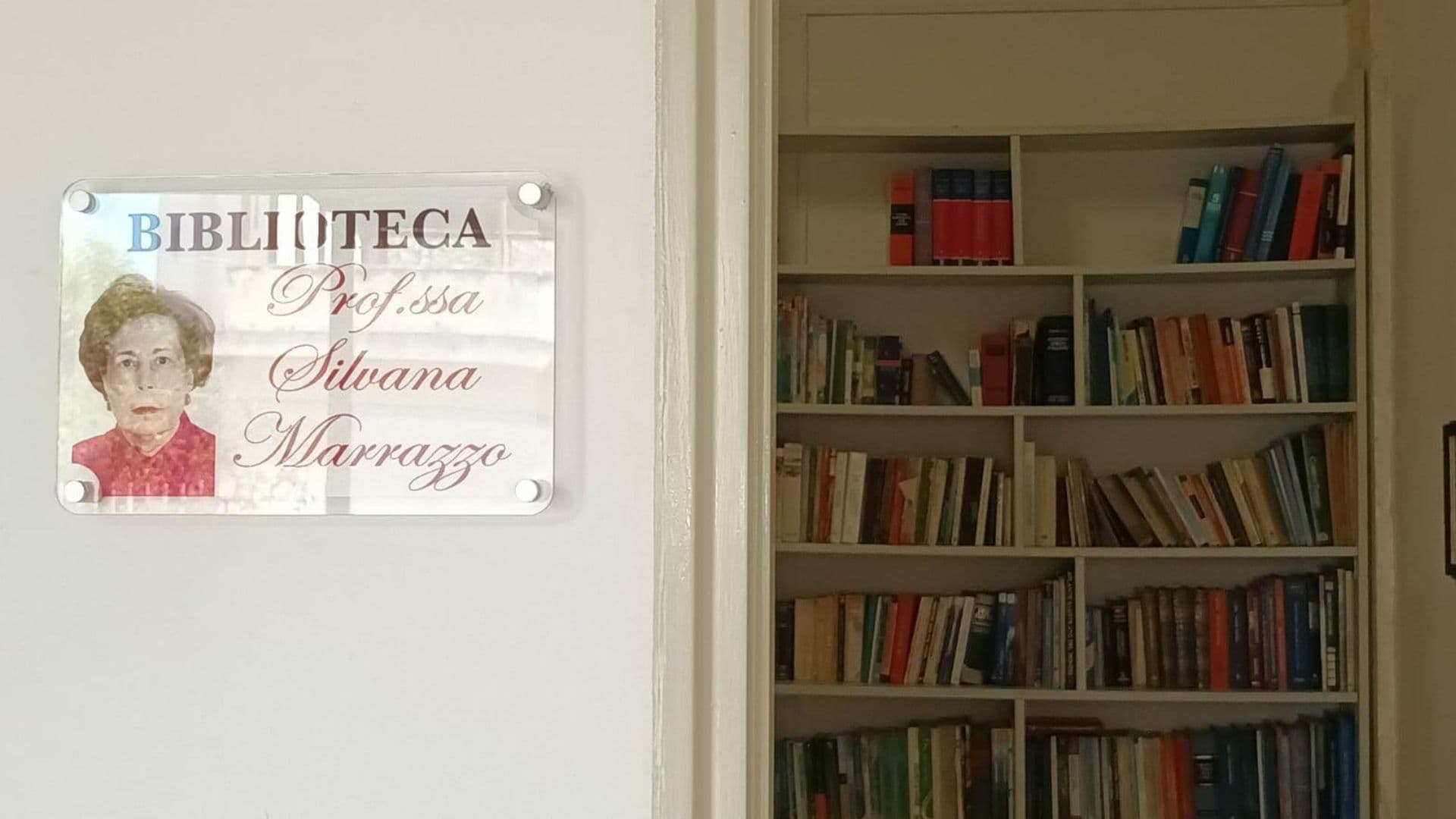 La "Biblioteca Silvana Marrazzo" di Schiavonea diventa luogo di coesione sociale e solidarietà