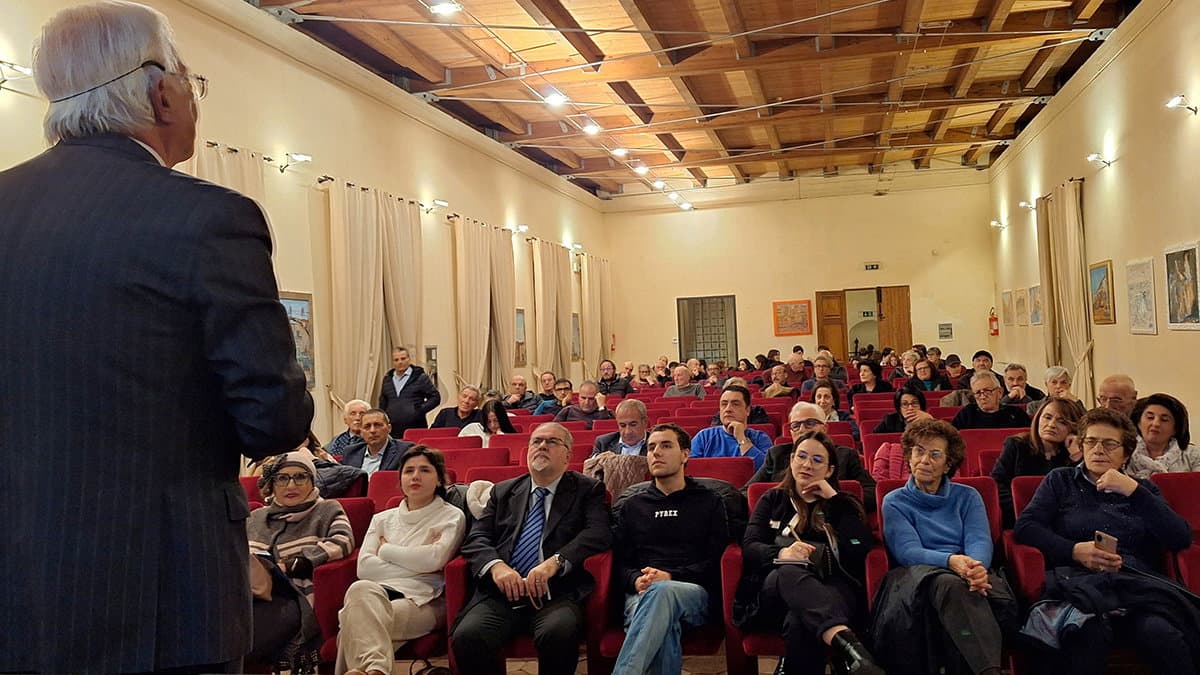 Un viaggio a ritroso nel tempo di quasi duemila anni sulle tracce del pensiero critico