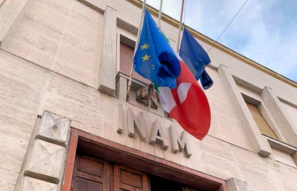 All'ASP di Cosenza riconosciuti i tempi di vestizione/svestizione e passaggi di consegne ai lavoratori sanitari