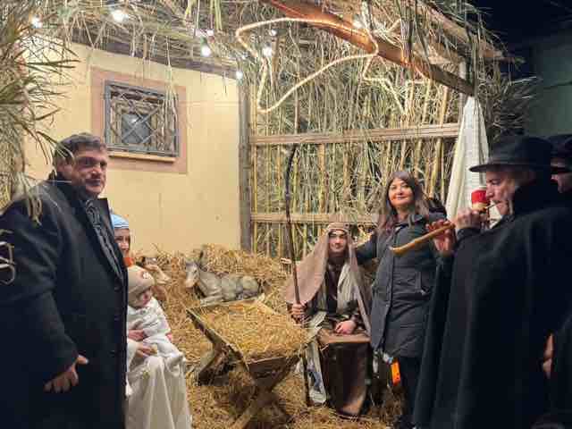 A San Nico il presepe vivente della parrocchia di San Gaetano Catanoso incanta i fedeli