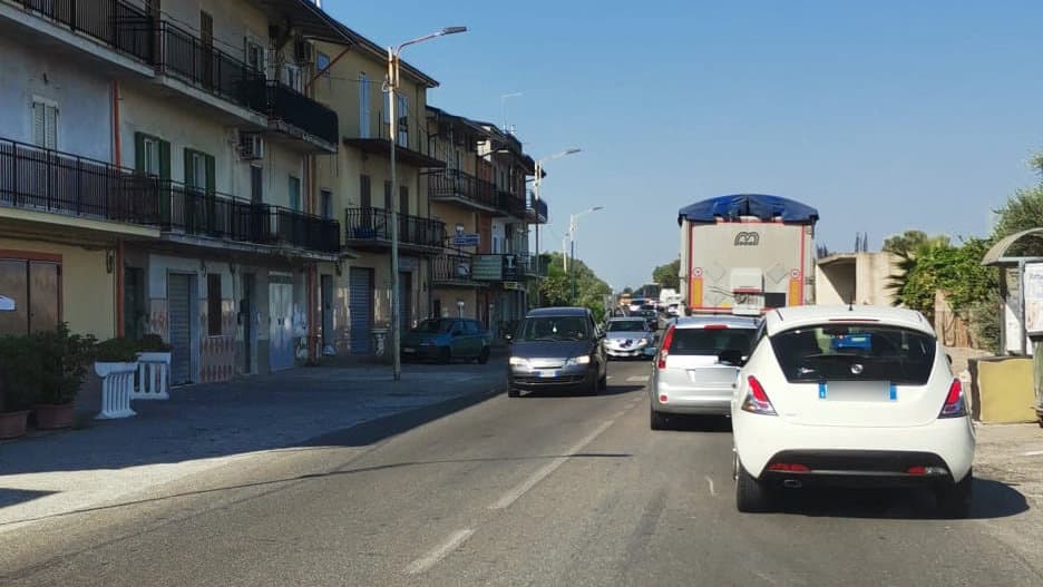 Europa Verde Calabria aderisce al sit-in per la Statale 106 promosso dai sindacati