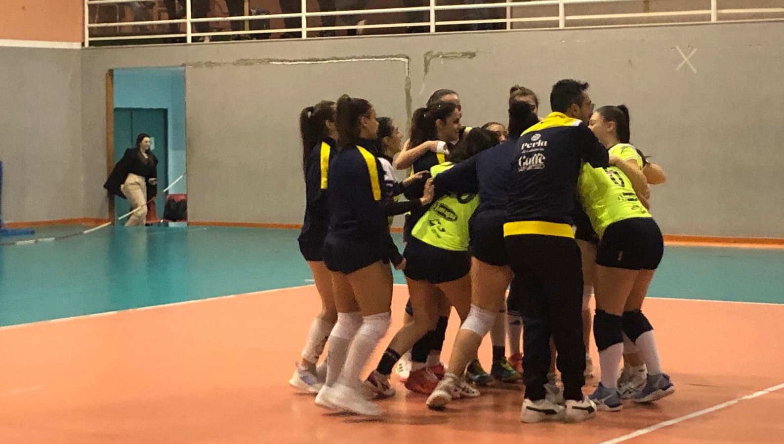 VOLLEY - La Caffè San Vincenzo è uno schiacciasassi: ennesima vittoria e quarto posto solitario