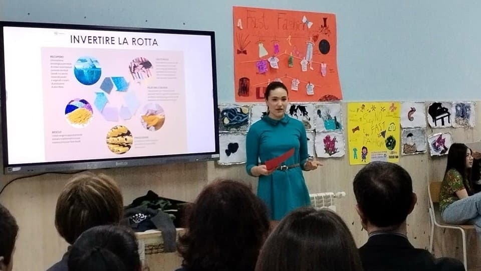Giornata Mondiale del Riciclo, la scuola Da Vinci di Co-Ro promuove un evento su "Fast Fashion e Rifiuti Tessili"