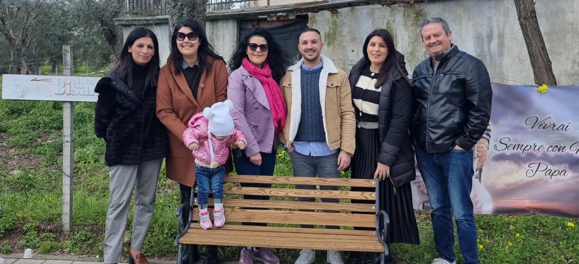 Corigliano-Rossano: inaugurata una panchina dedicata a Serafino Lefosse