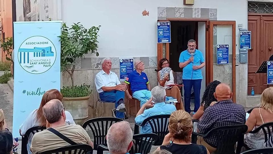 A Schiavonea tornano gli appuntamenti di "Letture nel Borgo con l'Autore 2024"