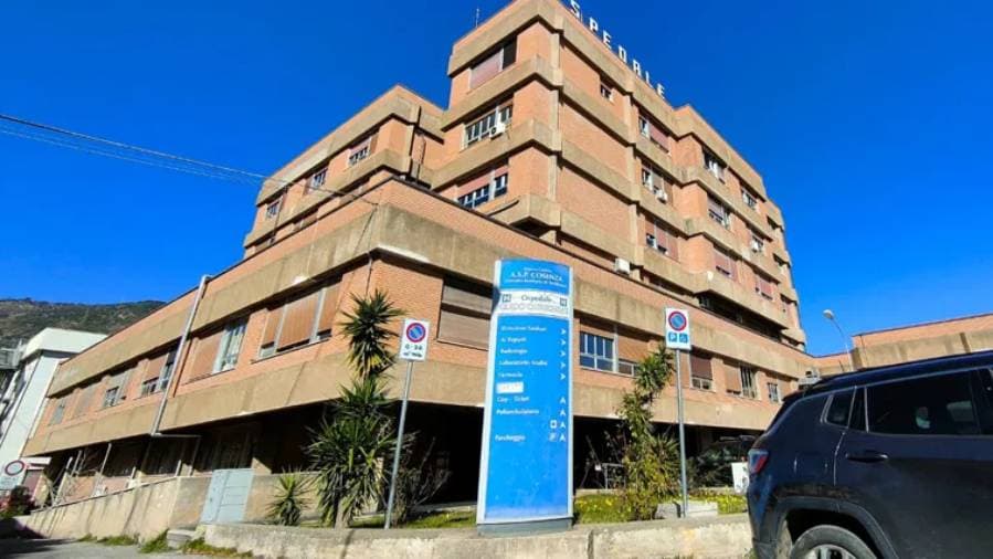 L'Alto Jonio in emergenza: «Anche l'Ospedale chiuso per ferie»