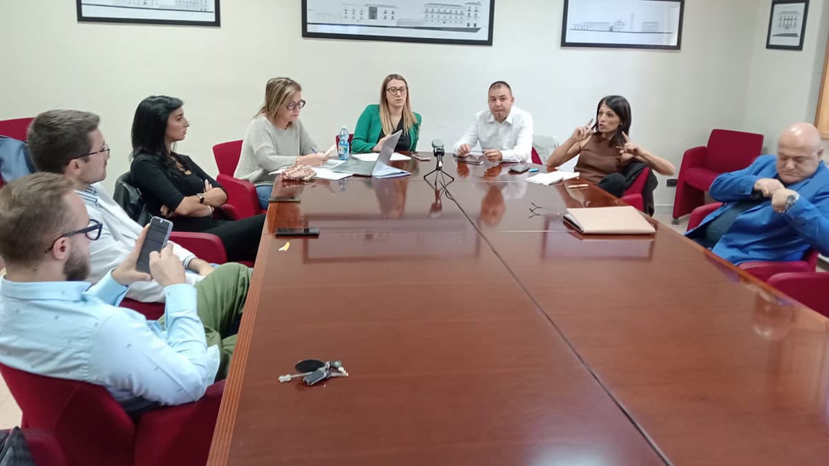 Co-Ro, randagismo e raccolta differenziata al centro della riunione della Commissione Ambiente