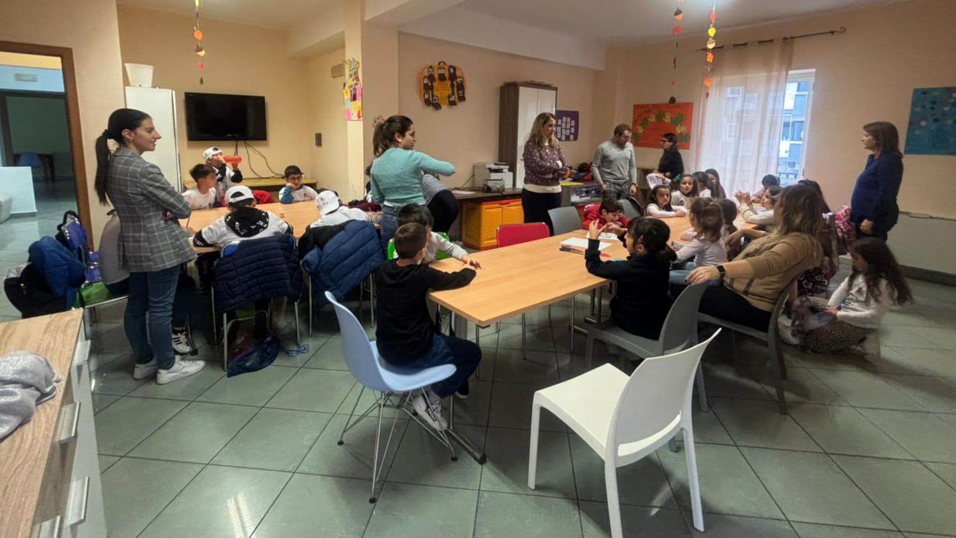 Prosegue il progetto de "I figli della Luna", laboratori creativi per contrastare la povertà educativa