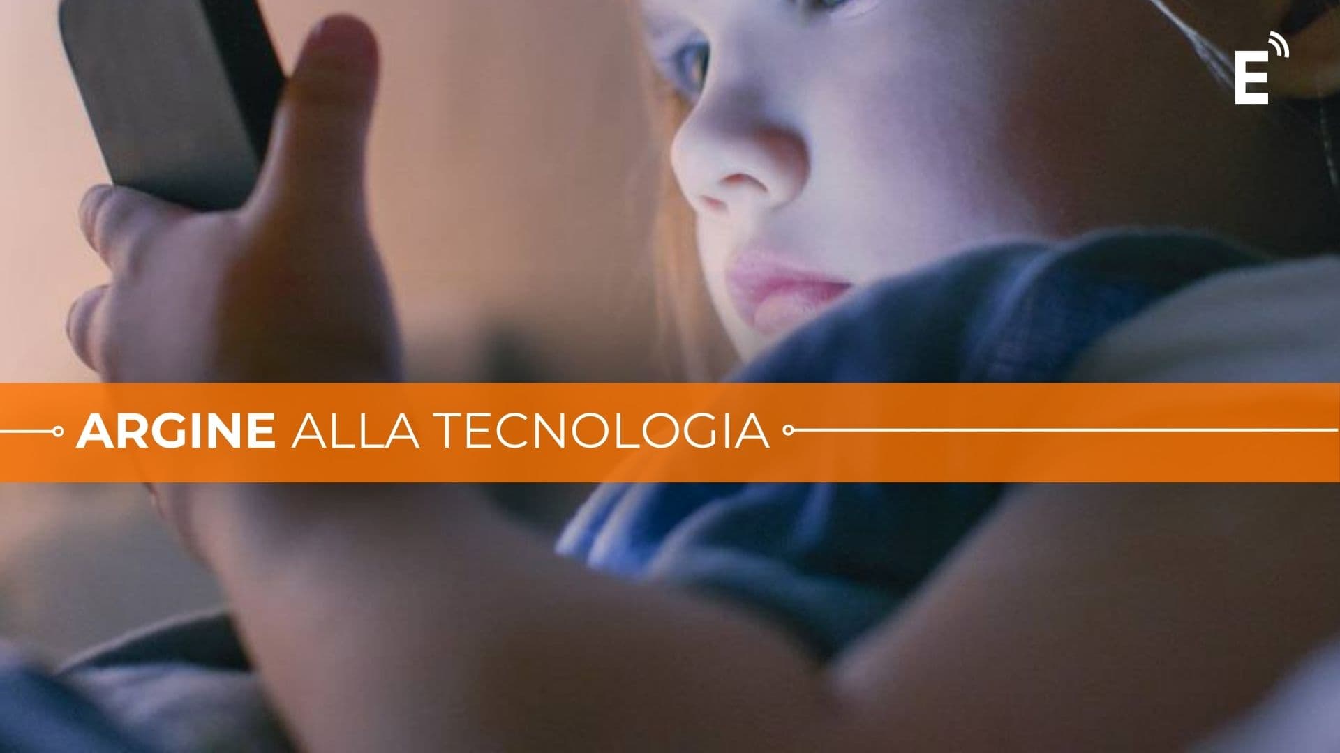 Limitazione uso dei cellulari ai minori: proposta una legge al Consiglio Regionale