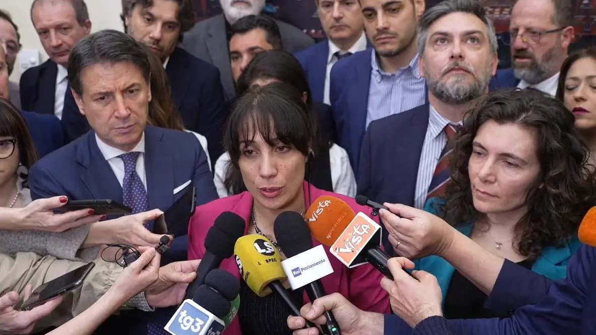“Caso Scutellà”, il Movimento 5 Stelle con Conte scende in piazza in Calabria