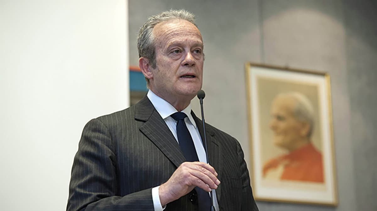 Antoniozzi (FdI) replica a Baldino (M5s): «La sanità calabrese non migliora con la demagogia»