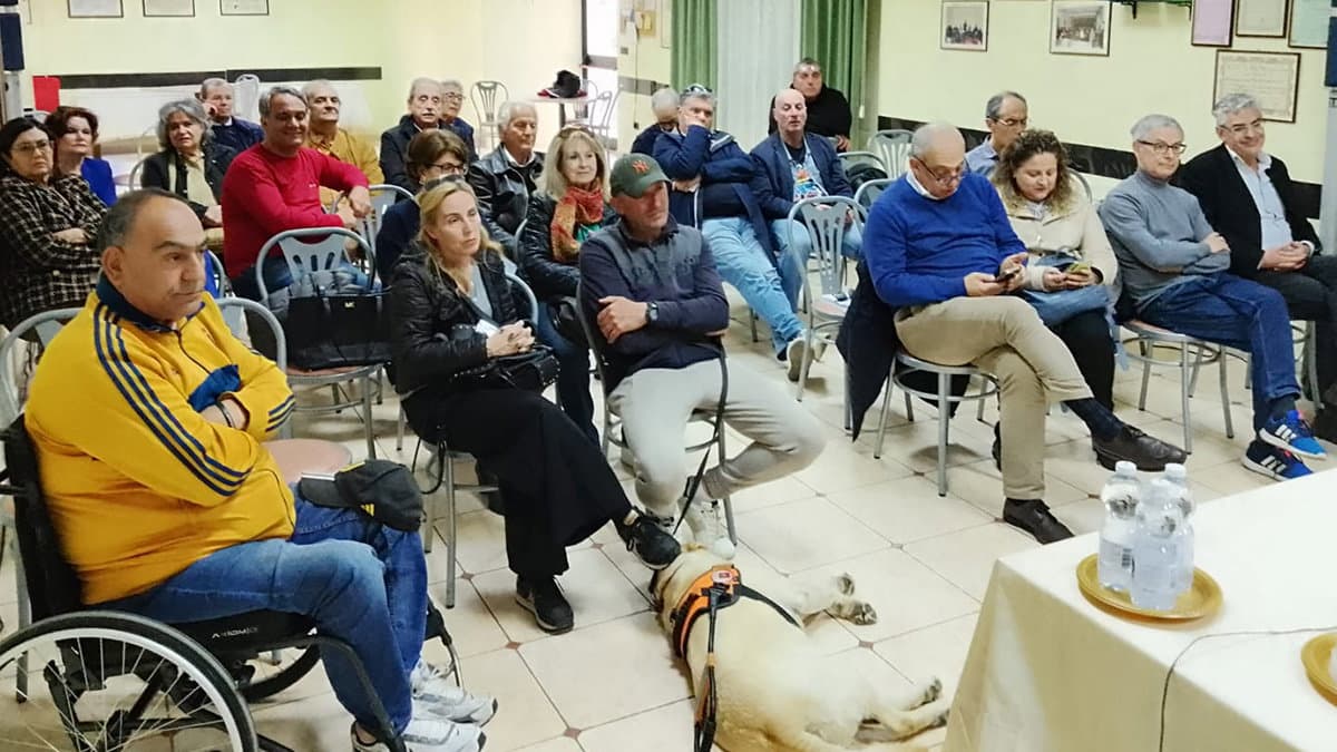 Co-Ro, le associazioni del territorio denunciano «situazioni al limite del degrado in città»