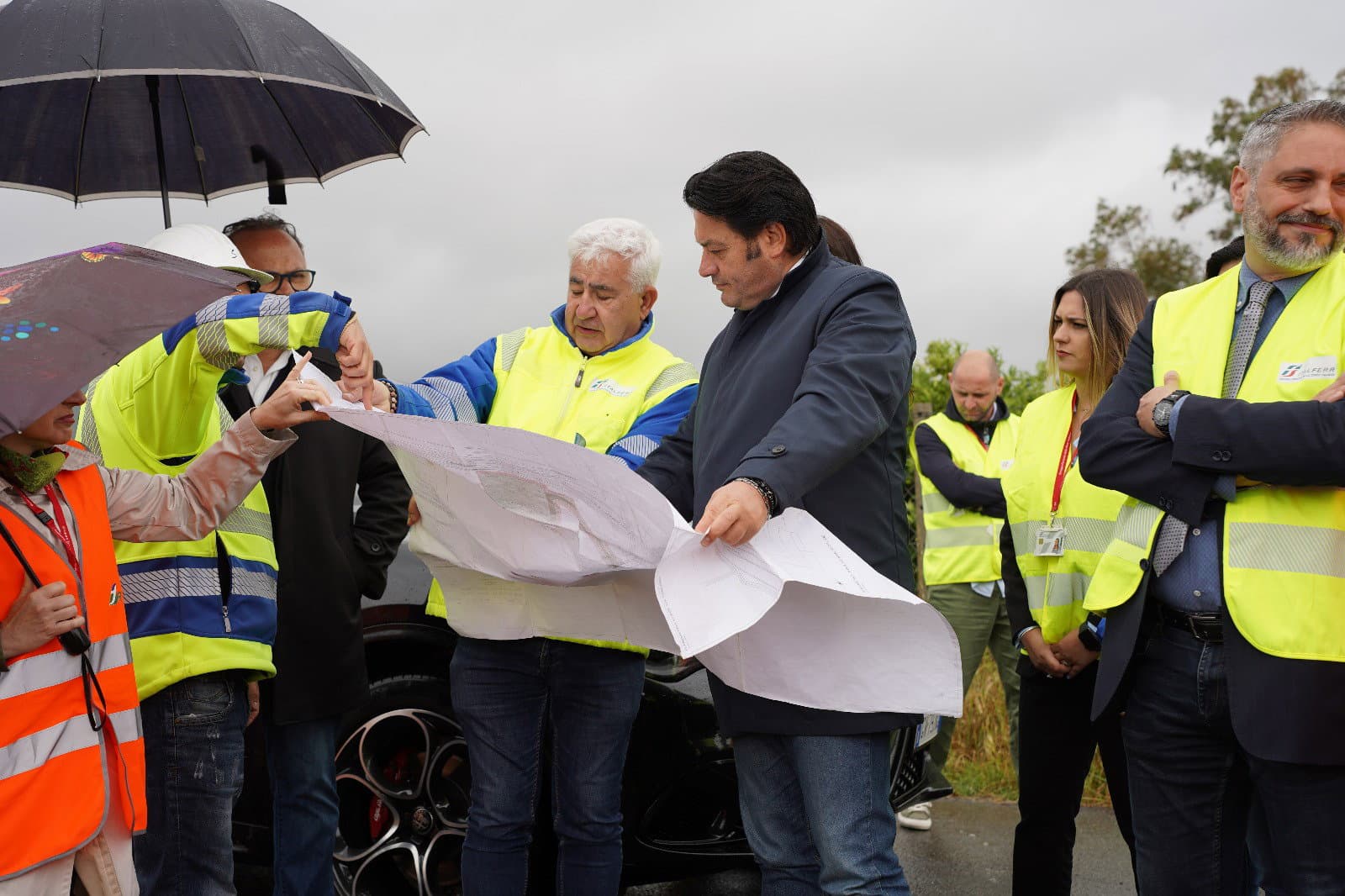Ferrovia jonica, al via realizzazione di 14 sottostazioni elettriche. Rapani: «Portiamo qui treni veloci»