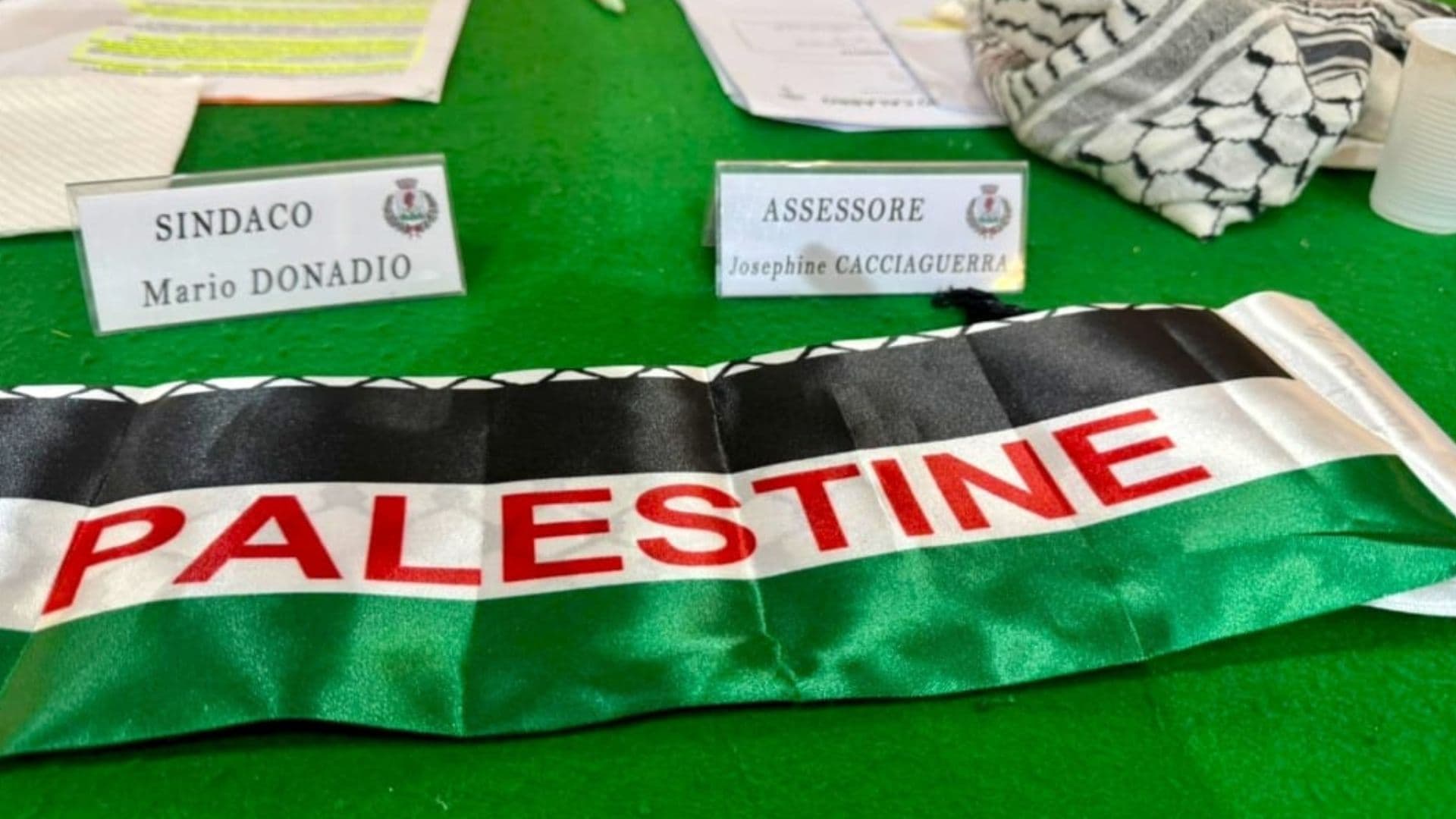Morano Calabro si schiera per la pace e riconosce lo Stato di Palestina
