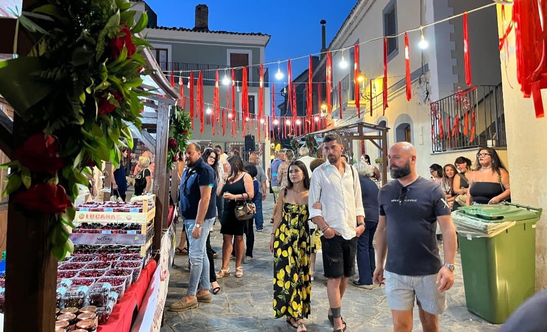Turismo del gusto, a Roseto  la Festa della Ciliegia