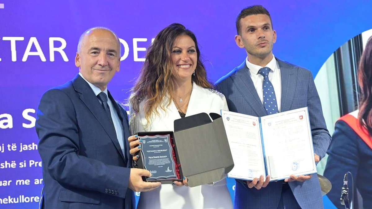 La Presidente della Provincia è diventata cittadina onoraria di Peja, in Kosovo