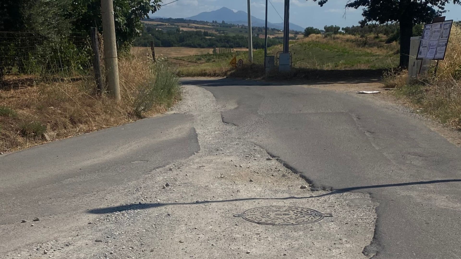 Altomonte, i consiglieri Borrelli e D'Ambra chiedono l'immediata ripresa dei lavori della rete fognaria