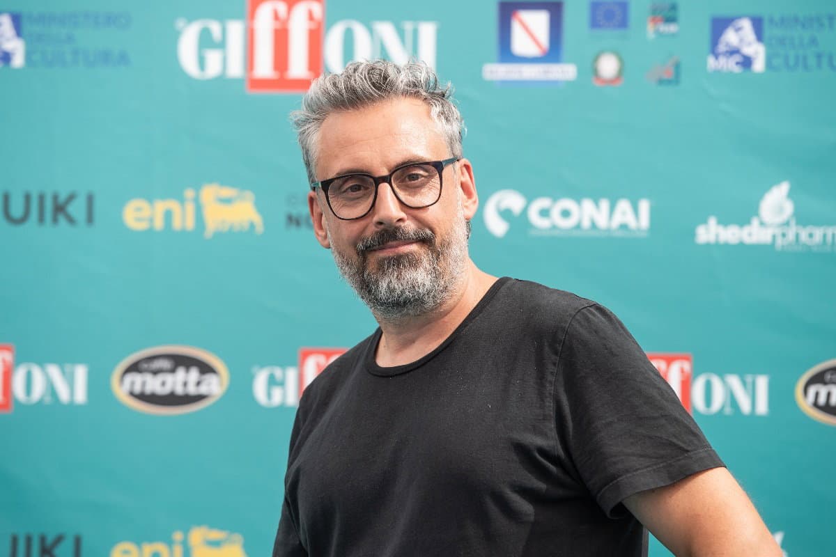 Dall'Unical a Sanremo e ritorno: laurea honoris causa a Dario Brunori