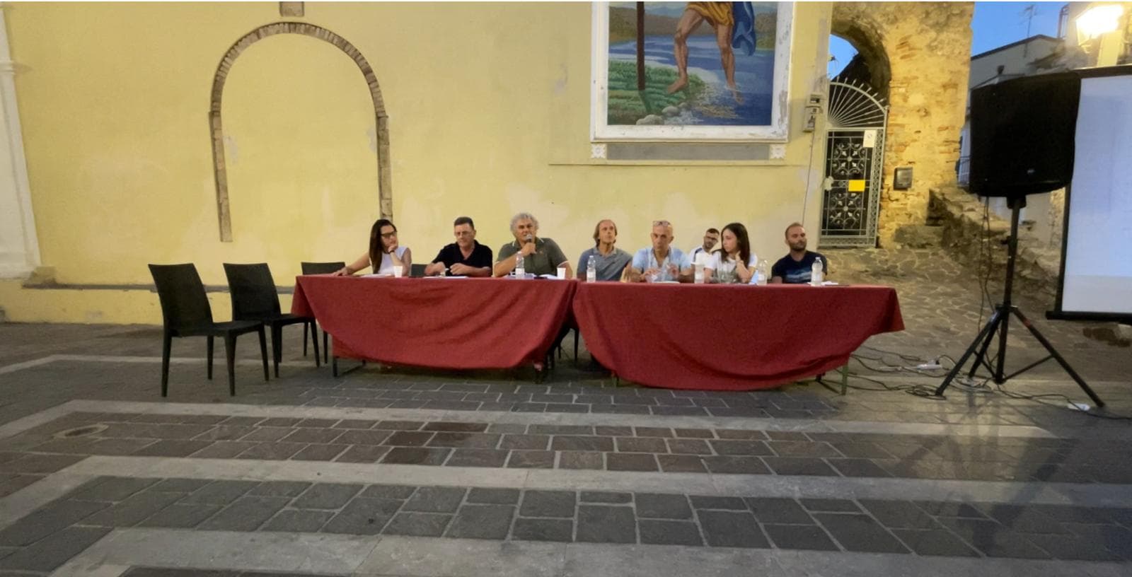 Calopezzati: “Verso un mondo migliore” accusa FdI di evitare il confronto pubblico