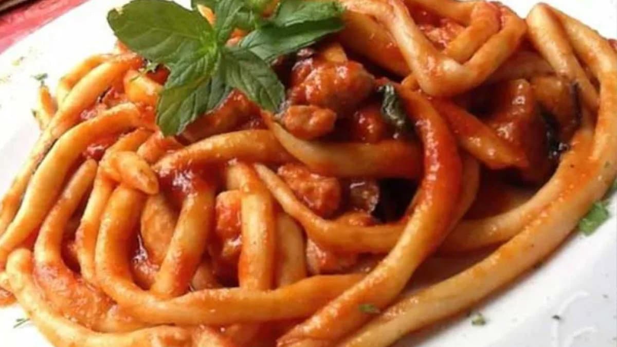 Torna la "Sagra dei Maccheroni" a Cropalati: una serata all'insegna di cibo, musica e divertimento