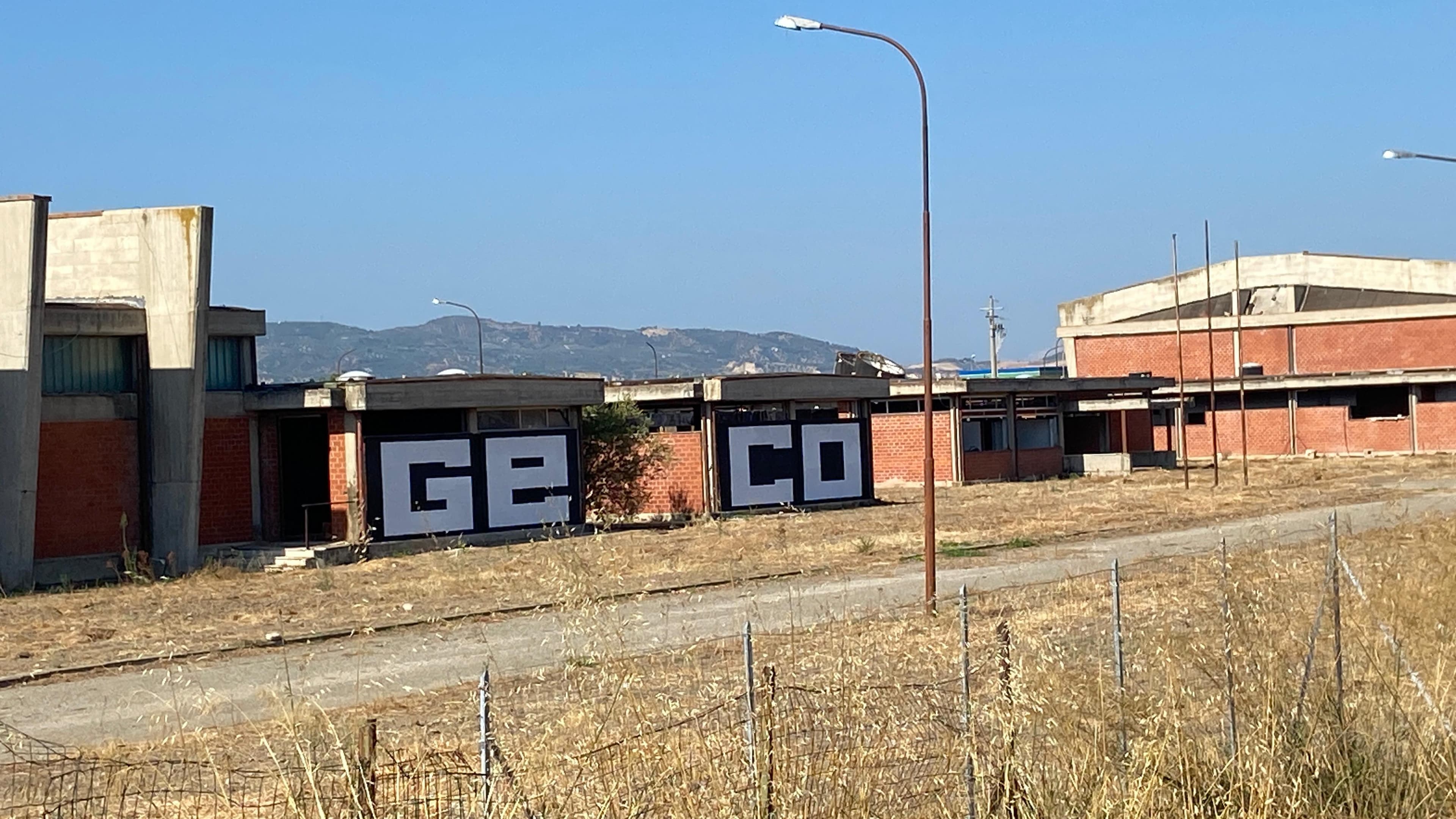 GECO torna a colpire: il writer "fantasma" firma il simbolo irrisolto di Insiti