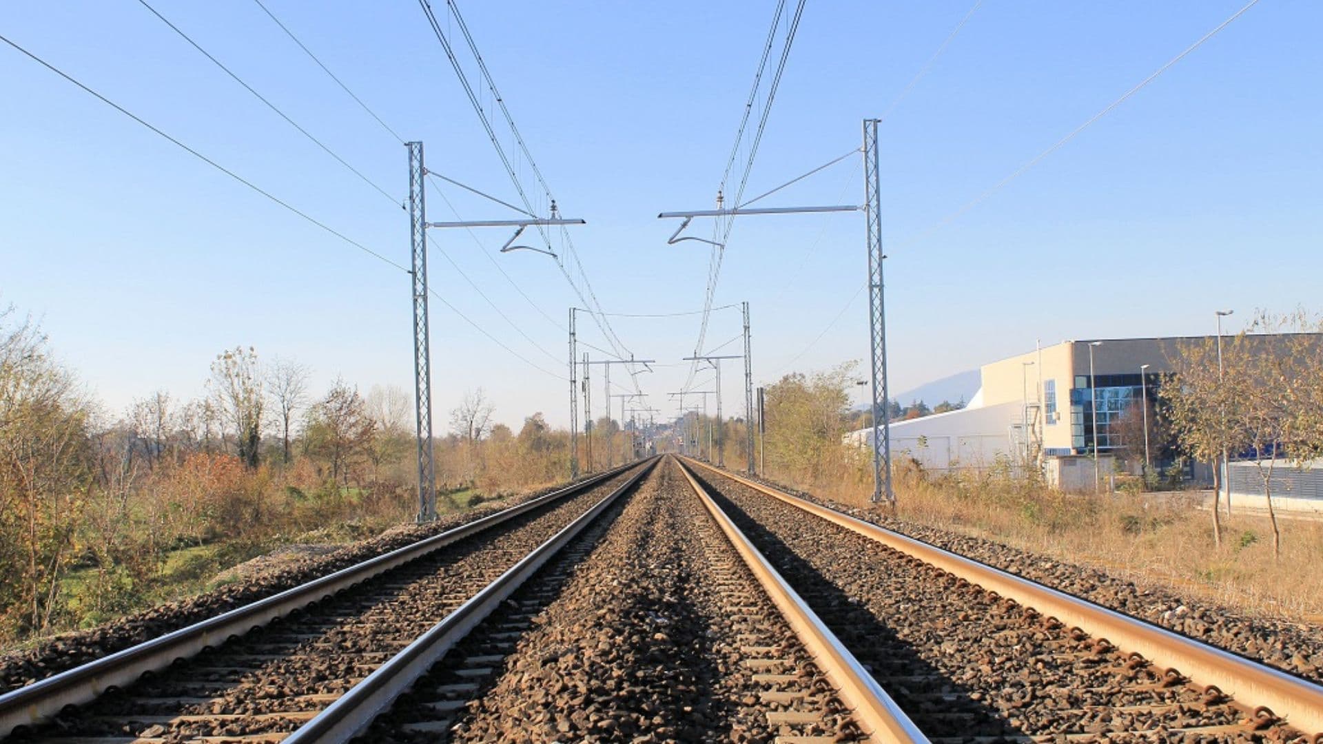 Linee ferroviarie nella Calabria del nord-est: vicine su carta, lontane nella realtà