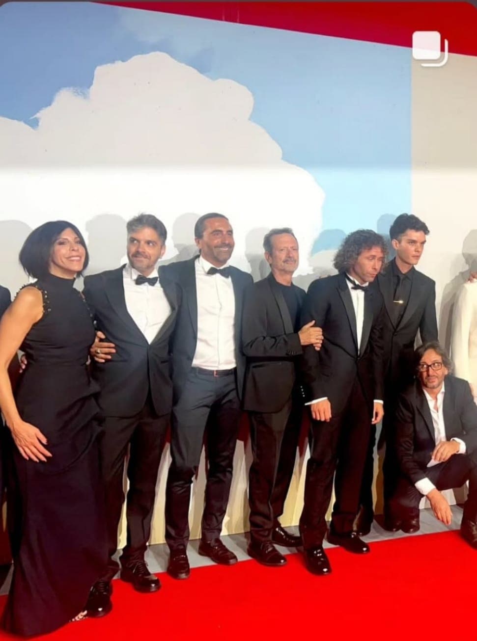 Ovazione a Venezia per "Ammazzare stanca": 15 minuti di applausi per il film in cui recita Giovanni Galati
