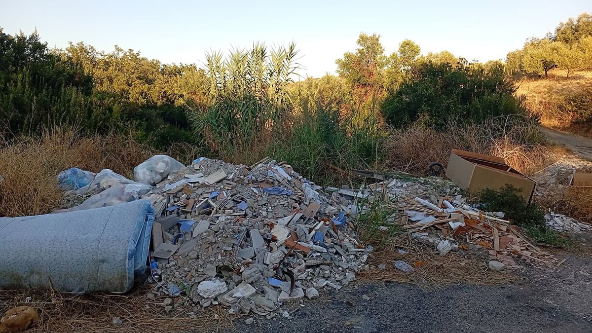 A Cariati «il degrado è sotto gli occhi di tutti»