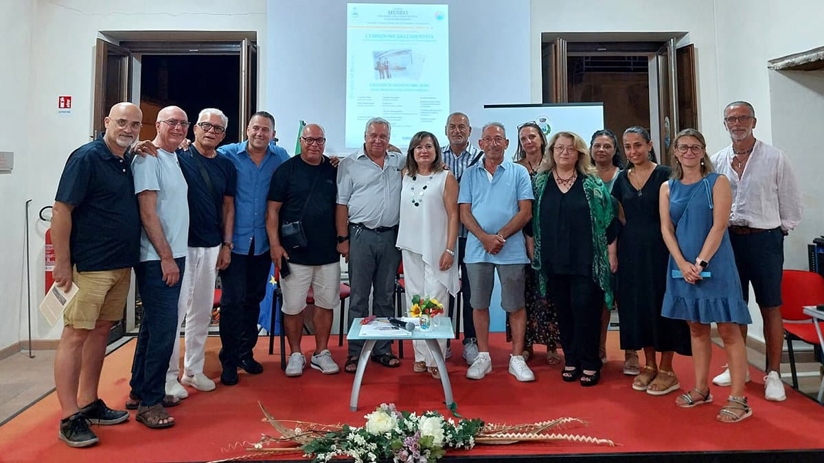 Storie di emigrazione e ritorni a Cariati nell'evento “L’emozione dell’identità”