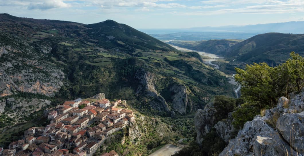 Civita entra ufficialmente nel circuito dei Borghi della Lettura